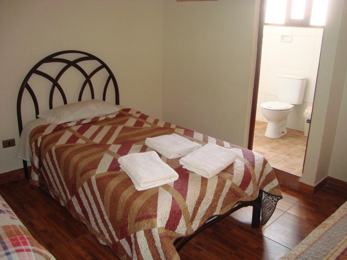 Hostal Eden Тороторо Экстерьер фото